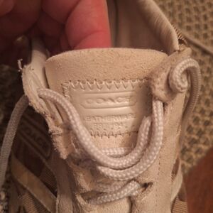 COACH signature katelyn classic sneakers suede cream tan size 10